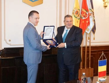 Π.Καμμένος: «Οι δύο Έλληνες στρατιωτικοί είναι όμηροι» - Επιτέλους στην κυβέρνηση αποδέχθηκαν την πραγματικότητα!